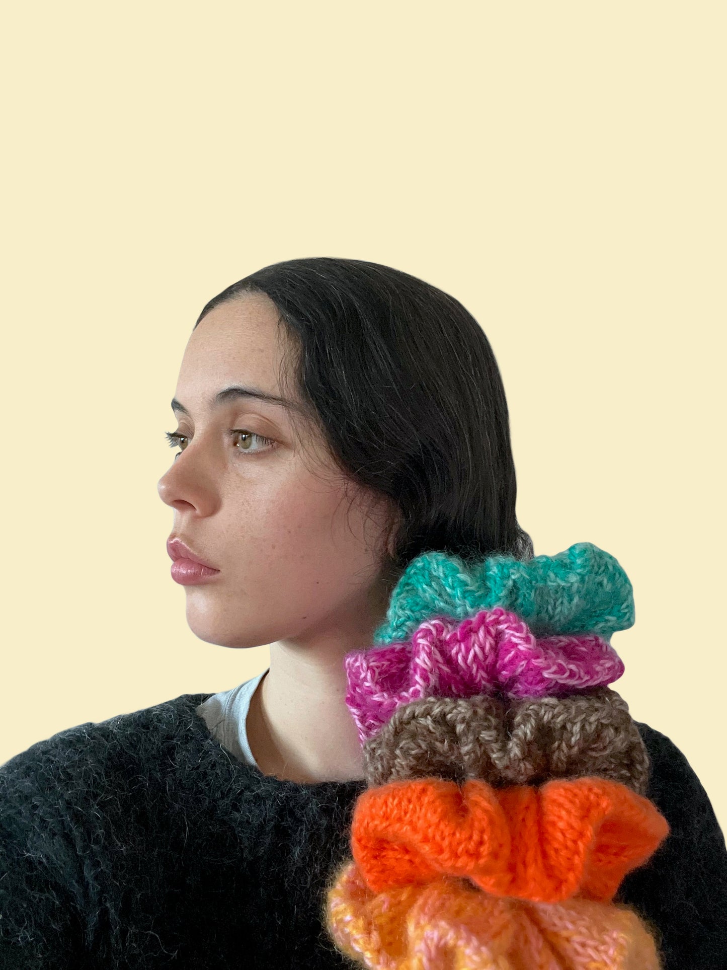 AFTERSUN SCRUNCHIE