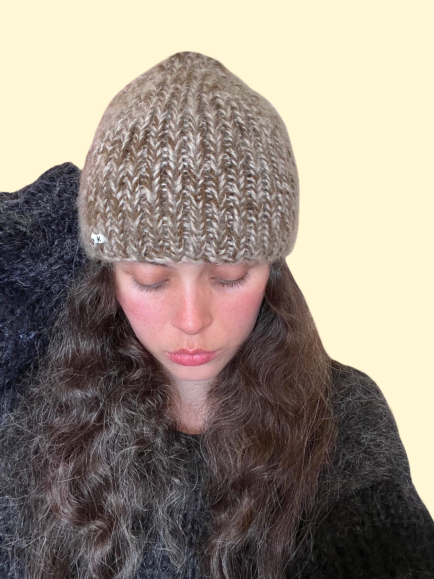 OLIVE BEANIE