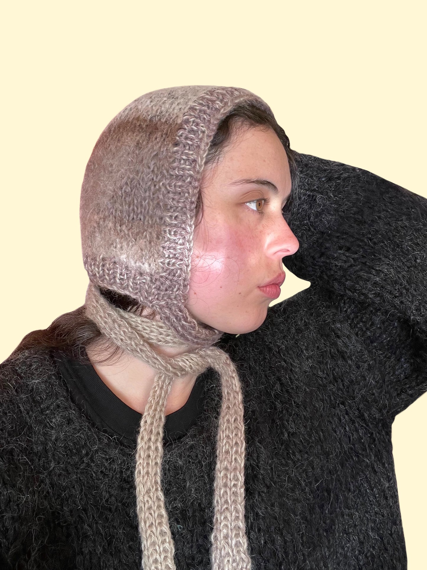HAZELNUT BONNET