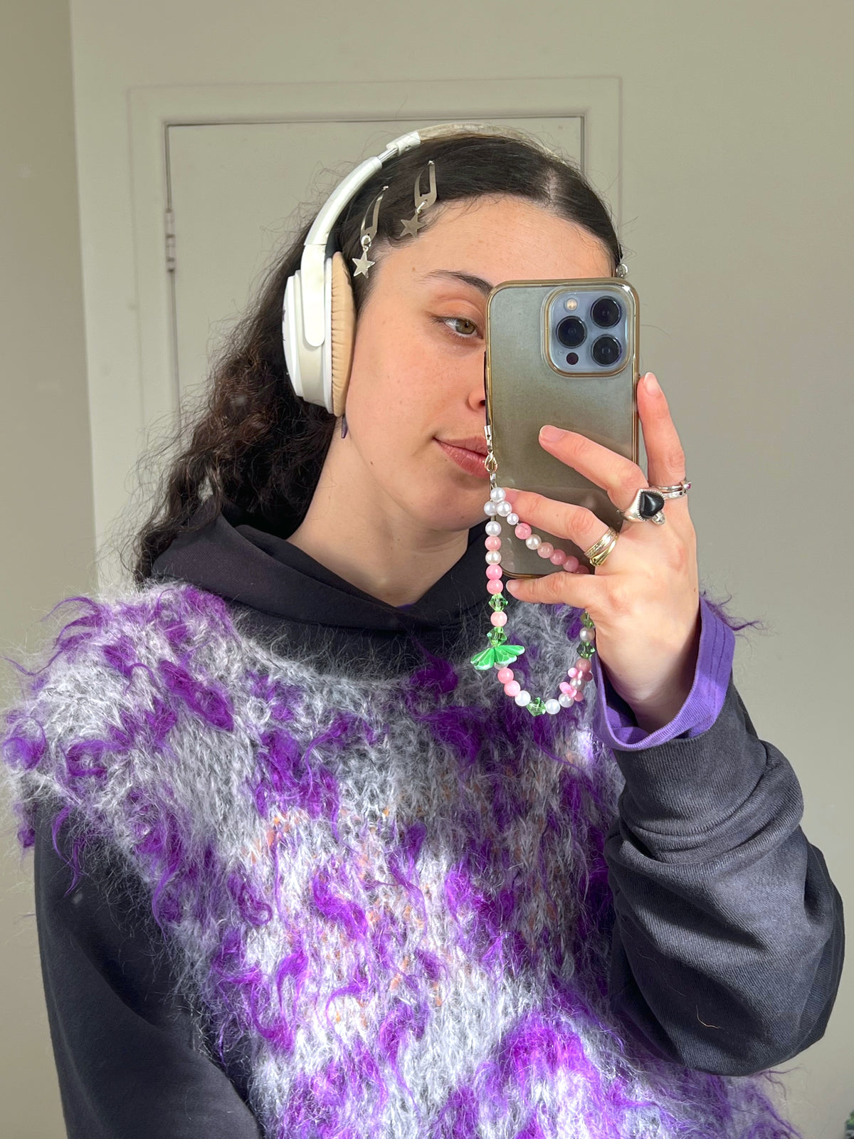 25