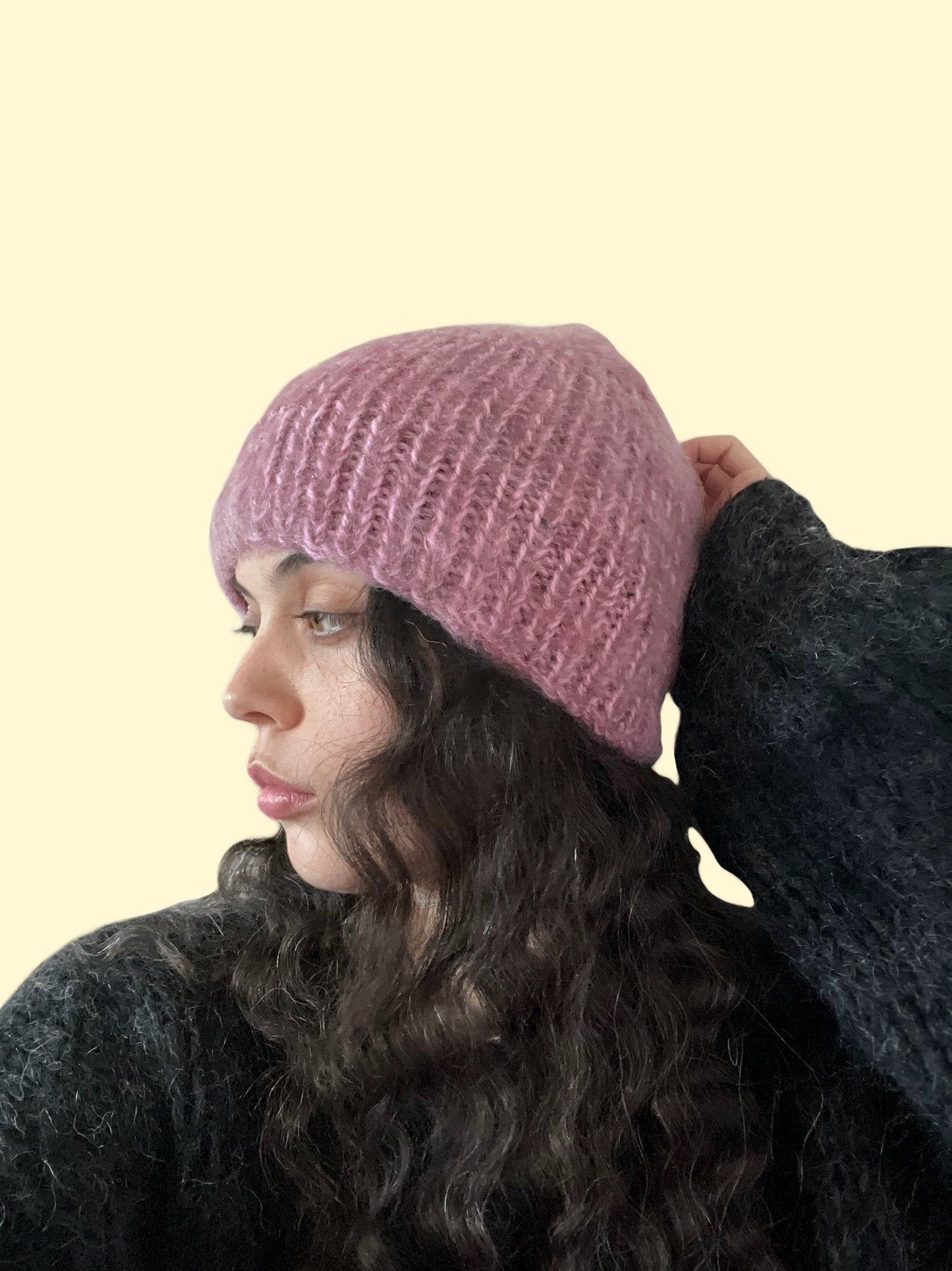WEEKEND BEANIE