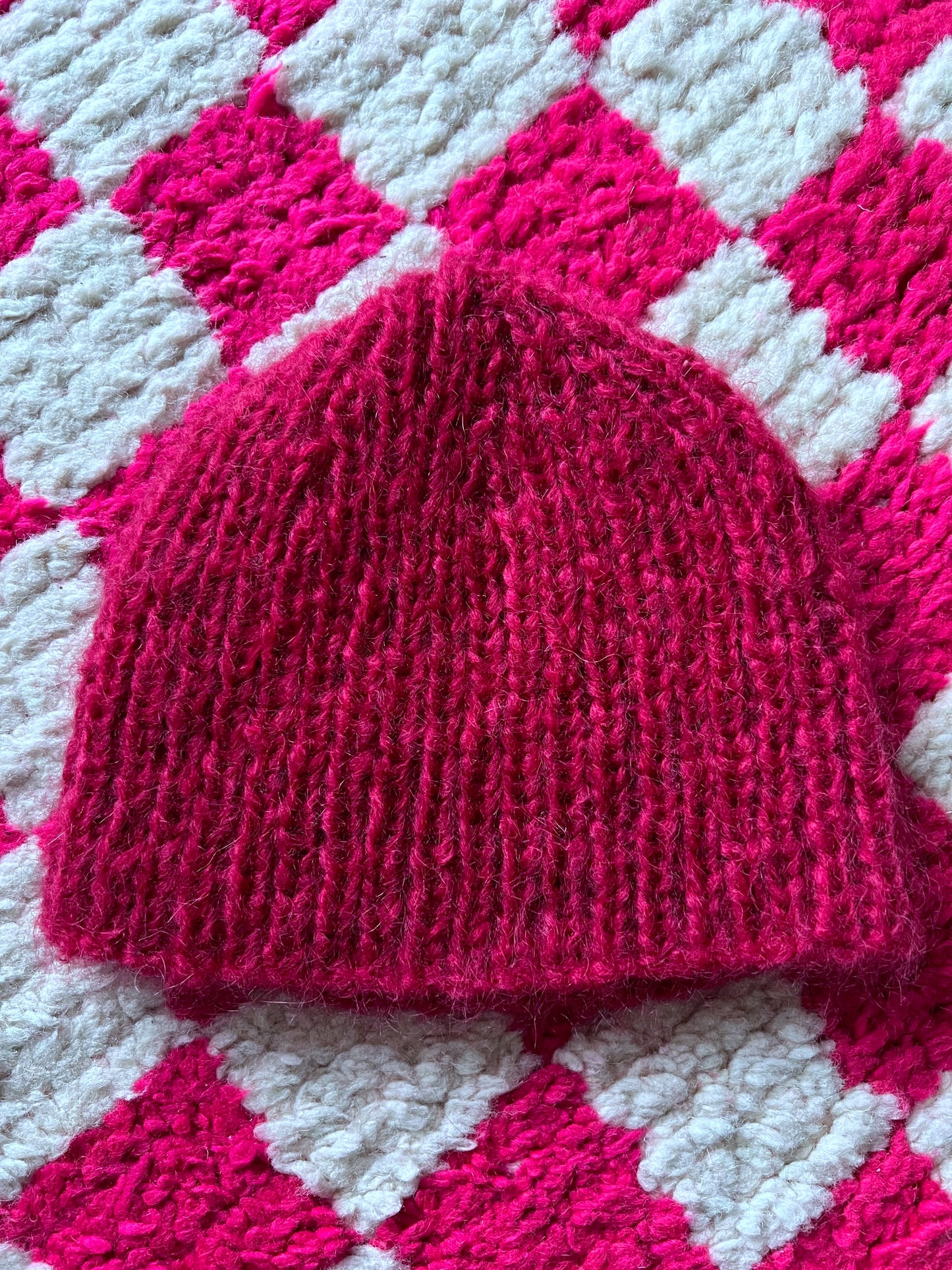 VALENTINE BEANIE