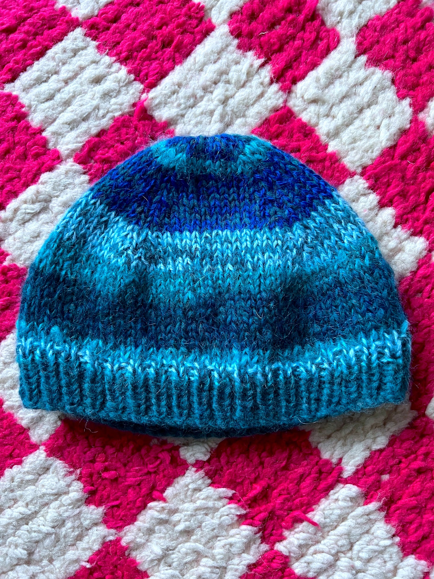 LANDSLIDE BEANIE