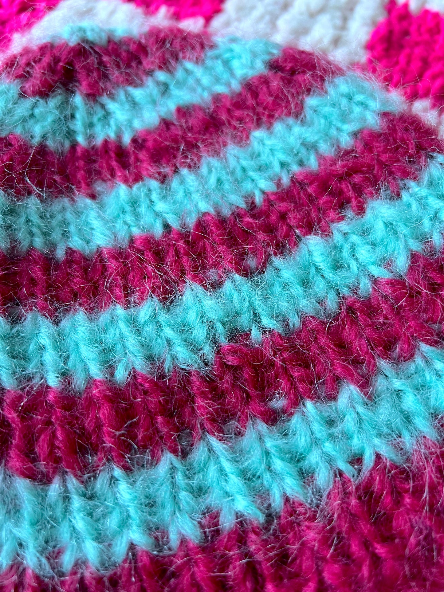 MAROON BEANIE